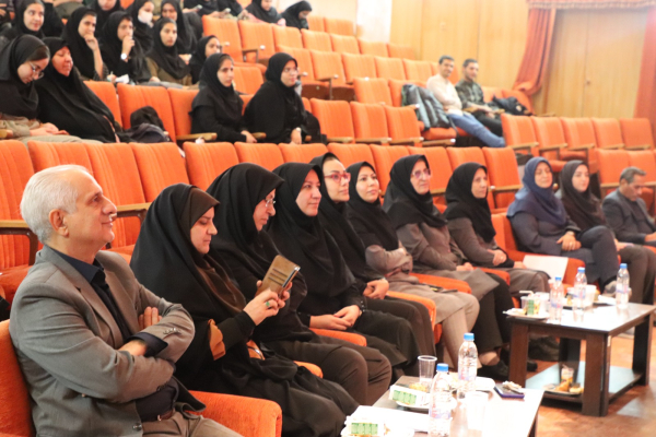 معارفه و توجیهی دانشجویان جدید الورود